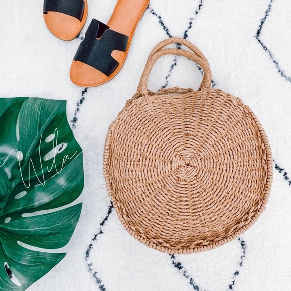 Handbags - Straw woven circle bag natural boho